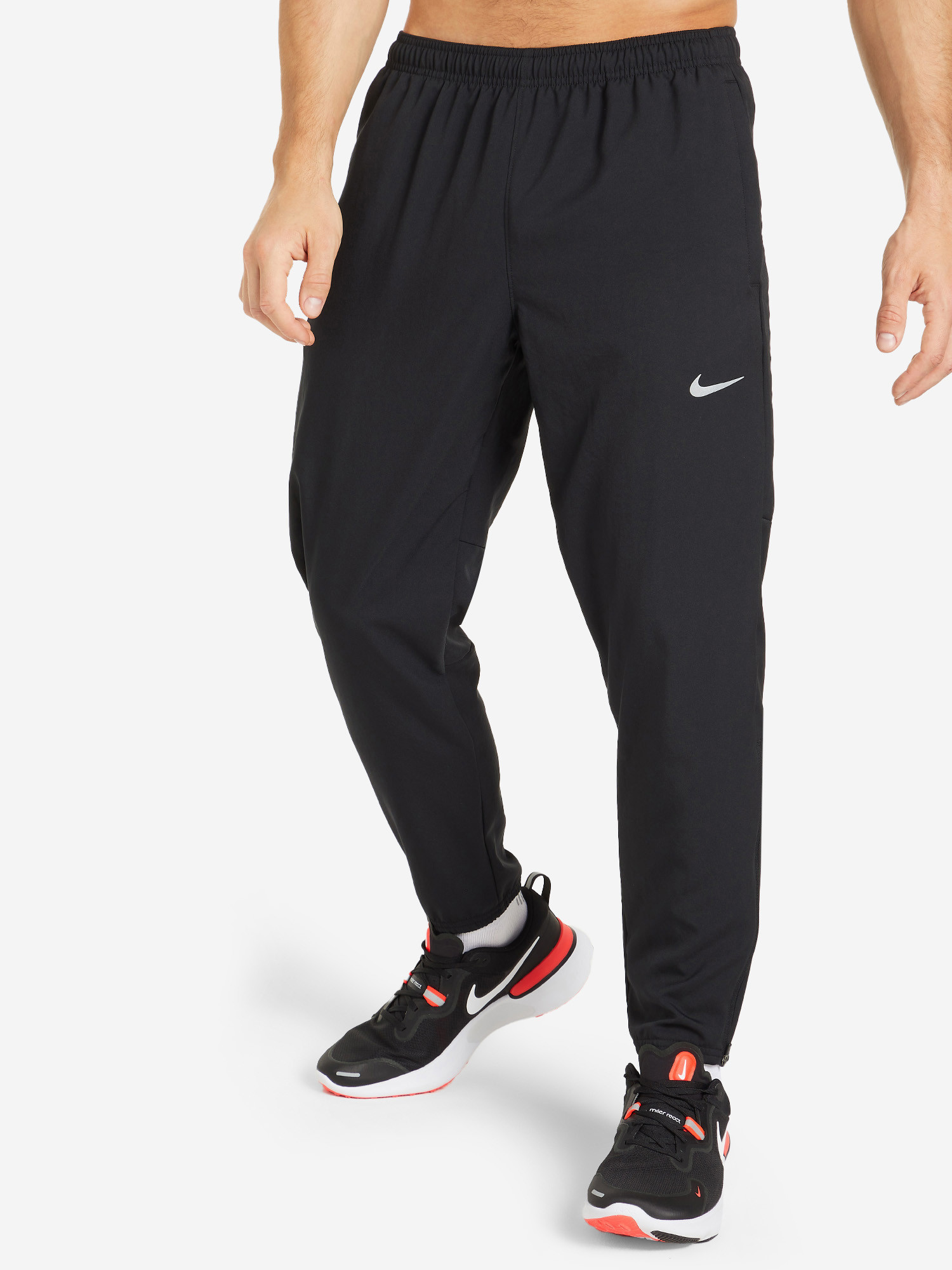 Штани чоловічі Nike Dri-FIT Challenger