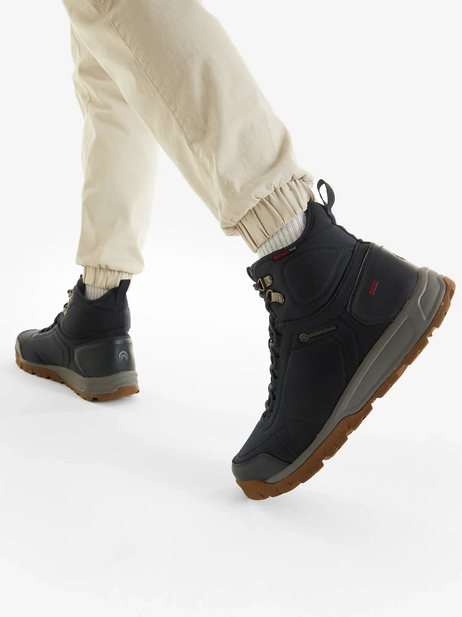 Ботинки мужские Outventure Lightstep MID