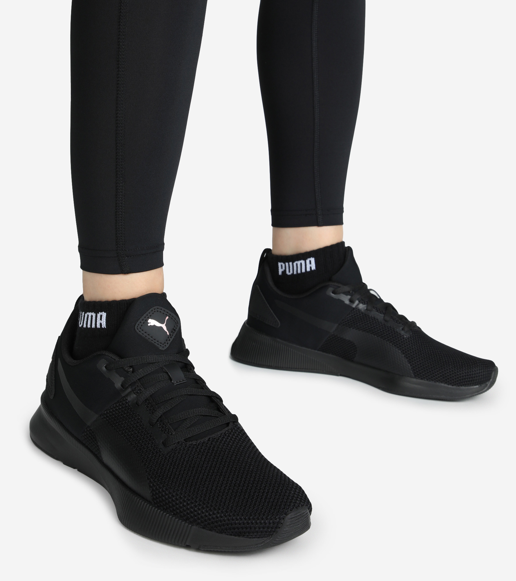 Кроссовки женские PUMA Flyer Runner