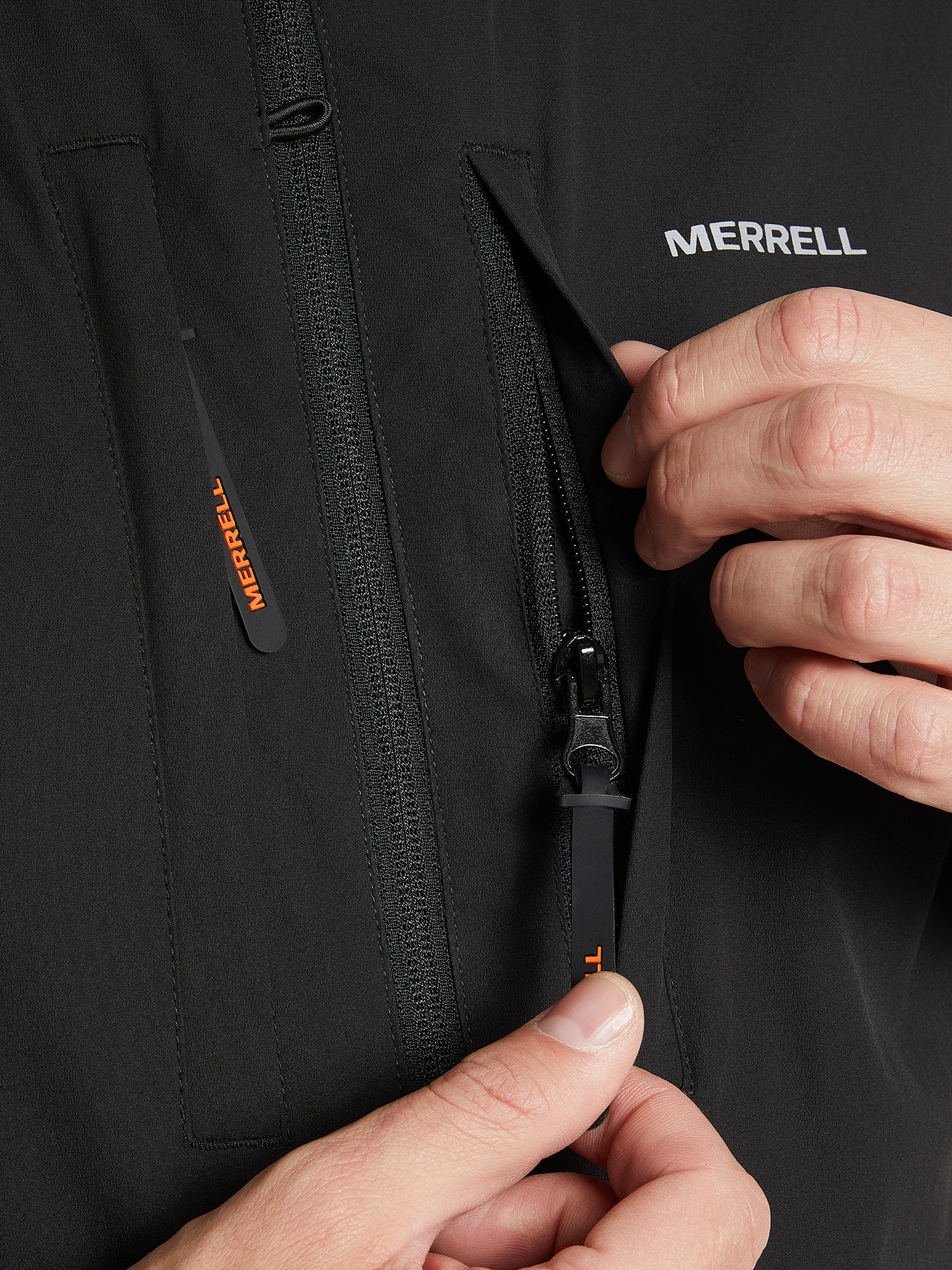 Жилет утеплений чоловічий Merrell