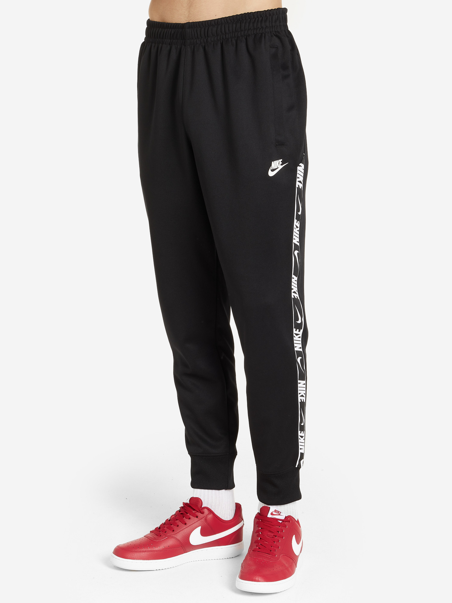 Штани чоловічі Nike Sportswear