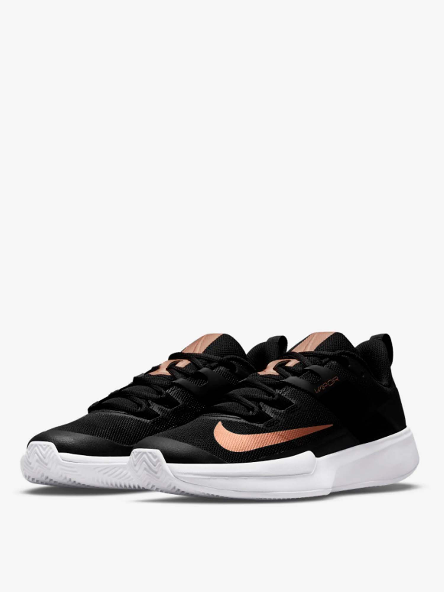 Кросівки жіночі Nike Court Vapor Lite