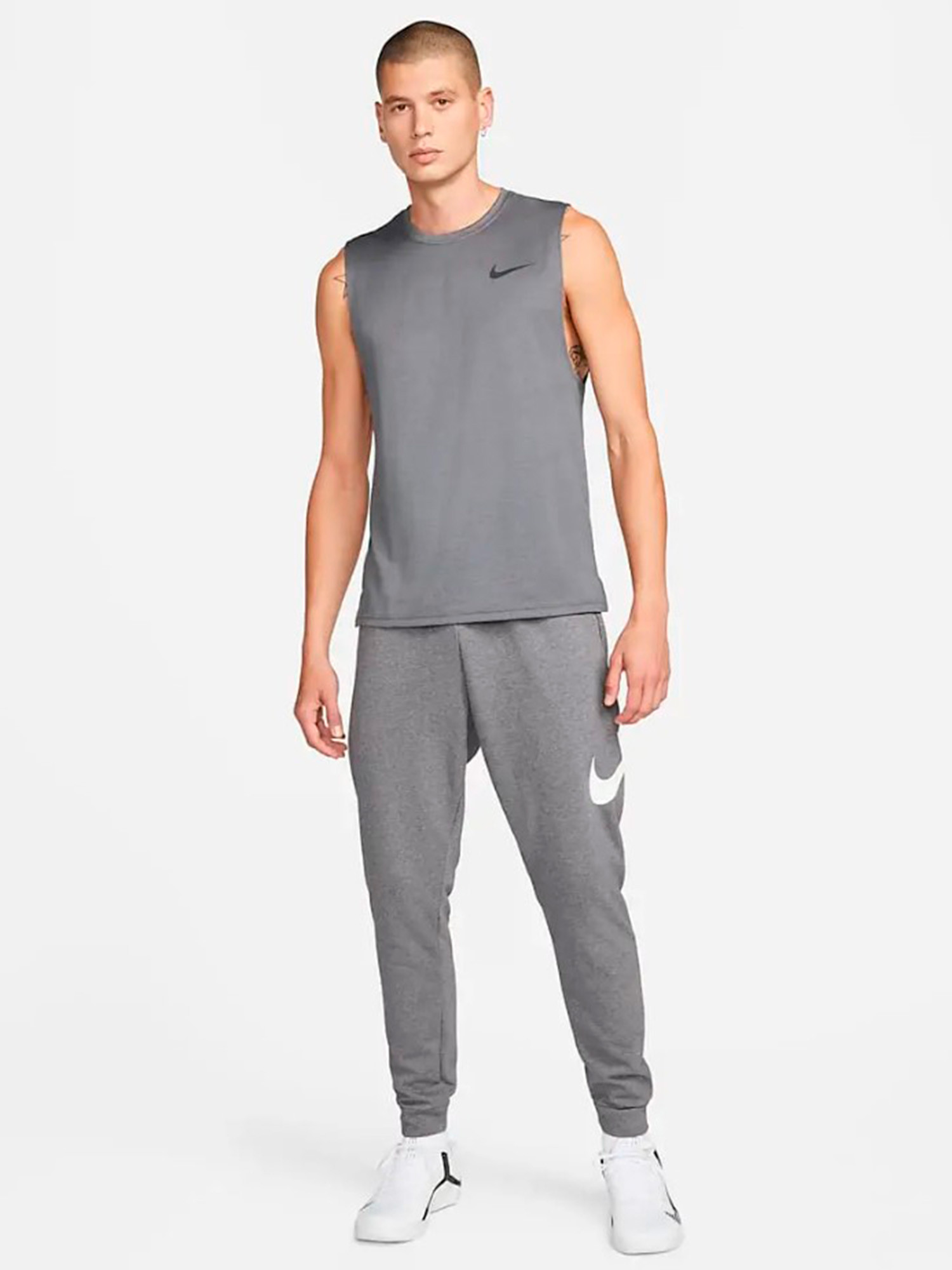 Штани чоловічі Nike Dri-Fit Men's Tapered Training Pants