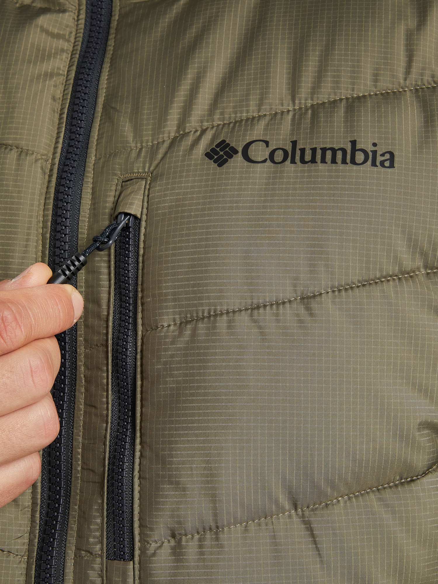 Куртка утеплена чоловіча Columbia Labyrinth Loop Hooded Jacket