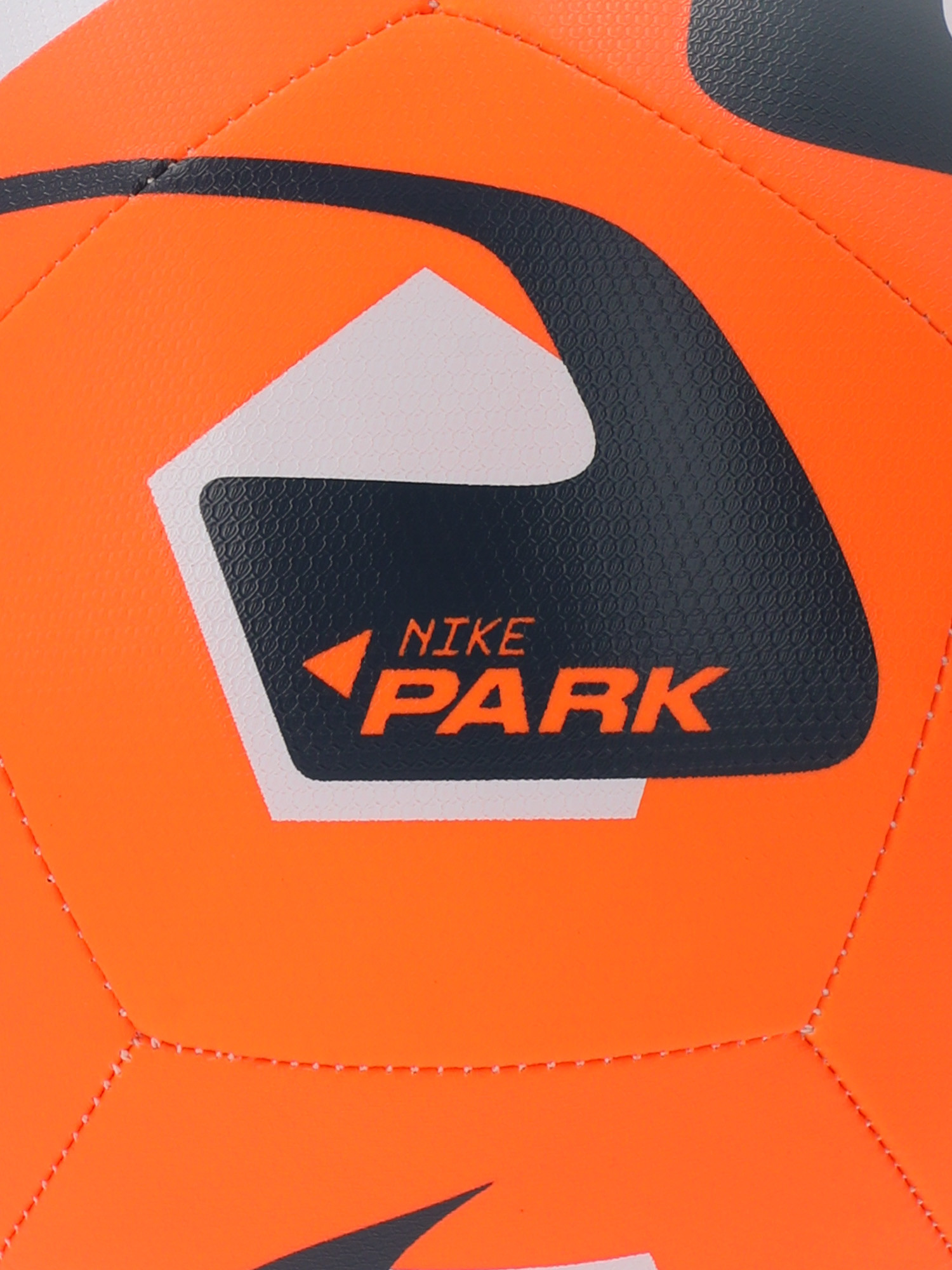 М'яч футбольний Nike Park Team 2.0