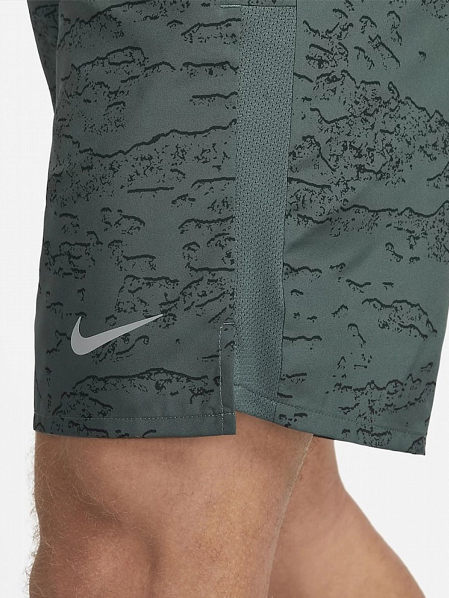 Шорти чоловічі Nike Dri-FIT Run Division Chellenger