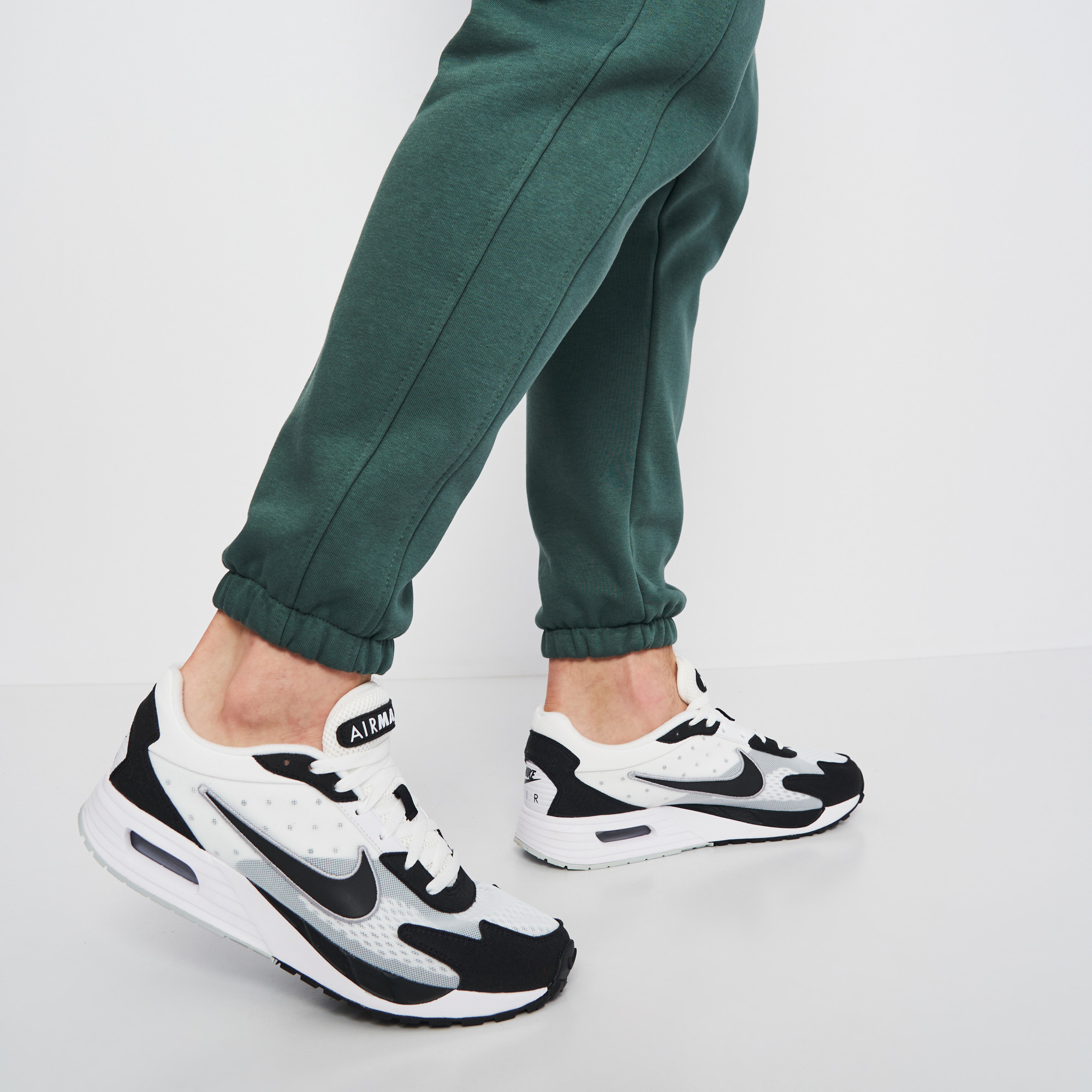 Кросівки чоловічі Nike Air Max Solo
