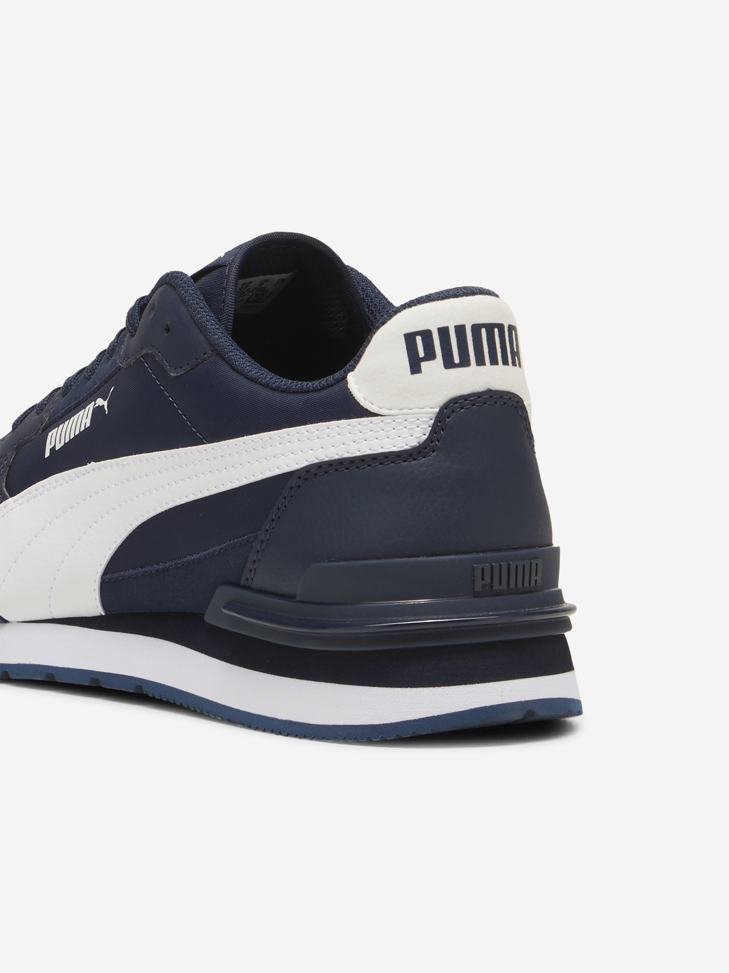 Кросівки чоловічі PUMA ST Runner v4