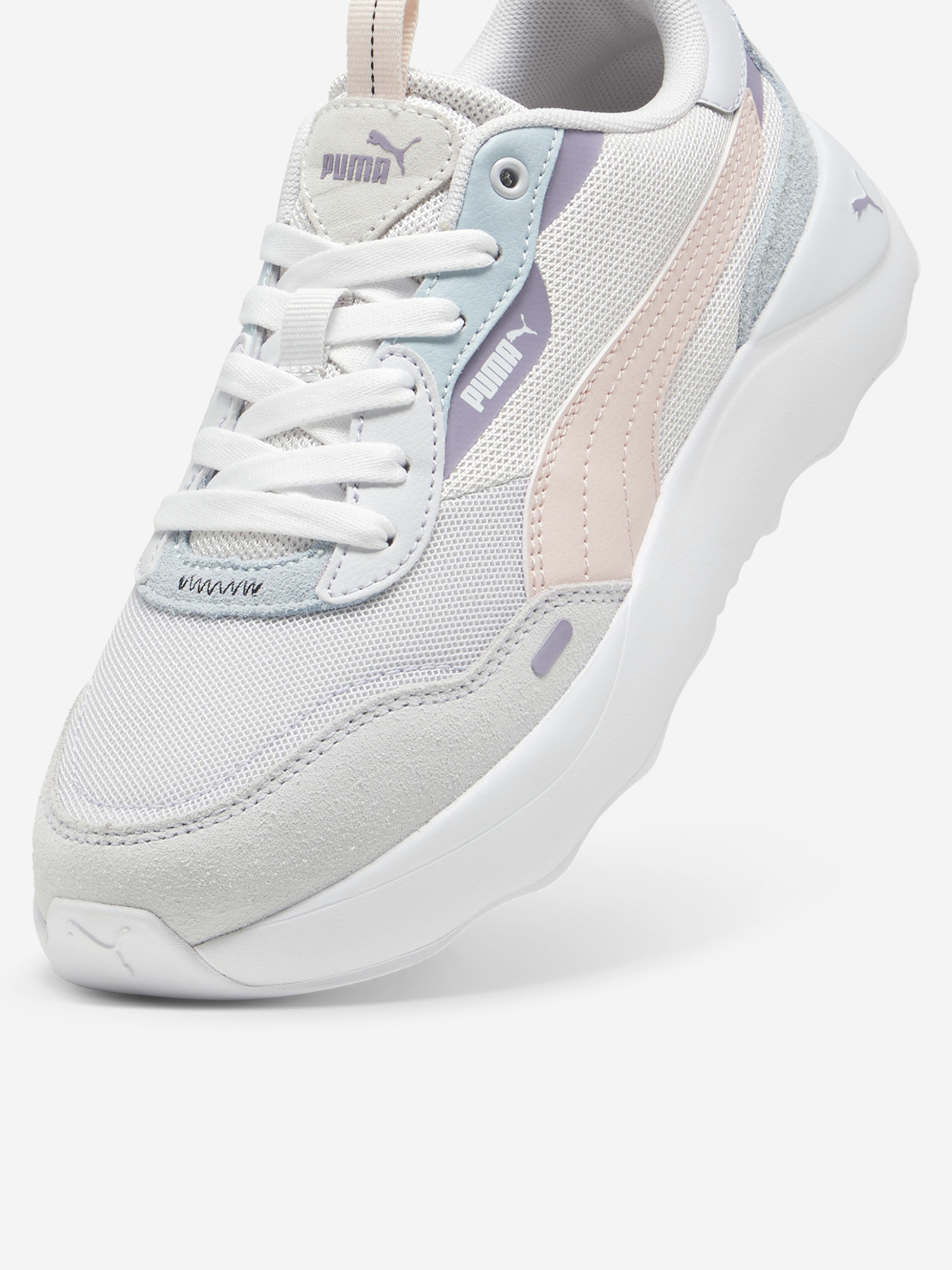 Кросівки жіночі PUMA Runtamed Platform