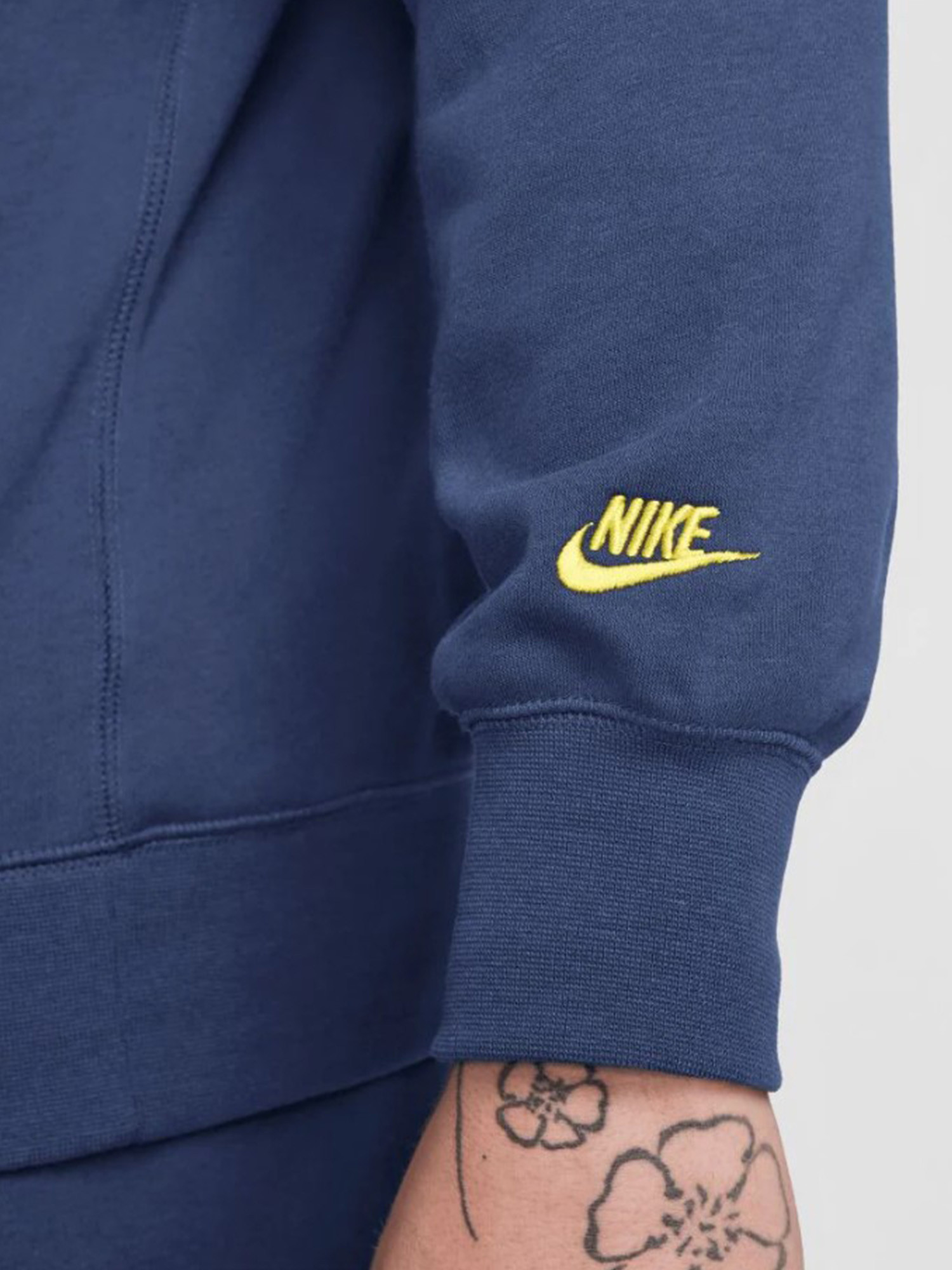 Світшот чоловічий Nike Club