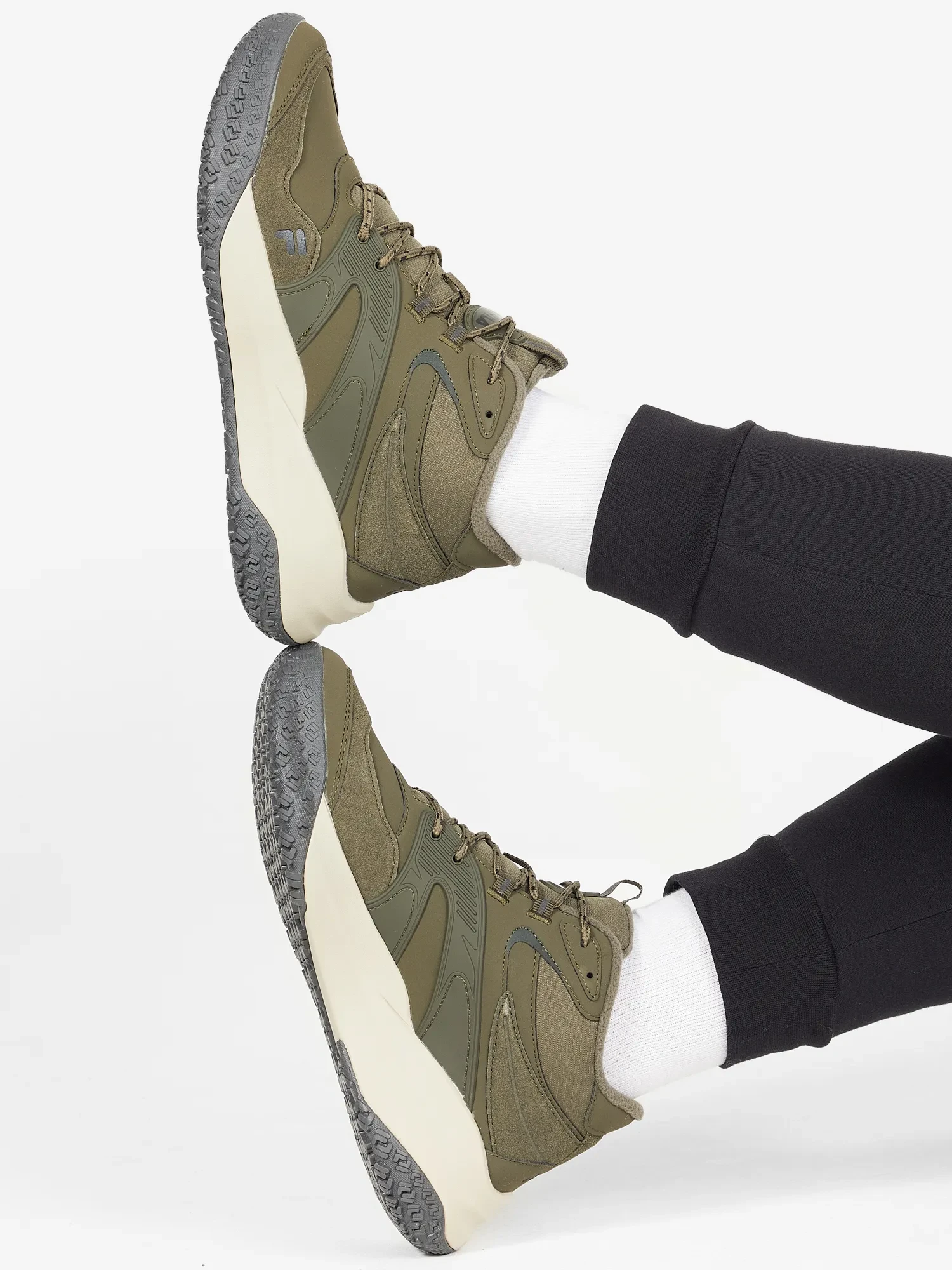 Кросівки утеплені чоловічі FILA Tornado MID NXT WNTR