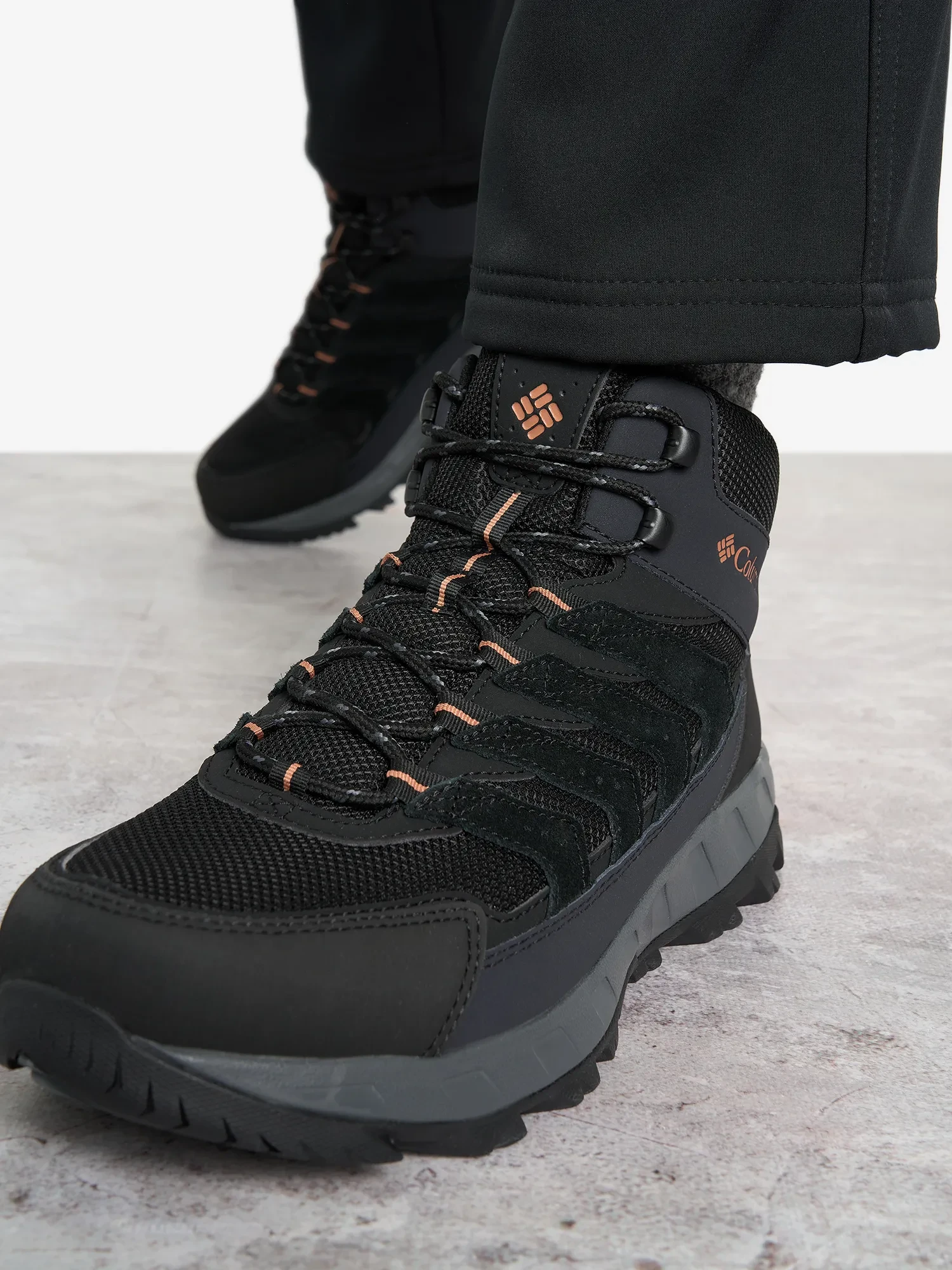 Ботинки мужские Columbia Strata Trail Mid Wp